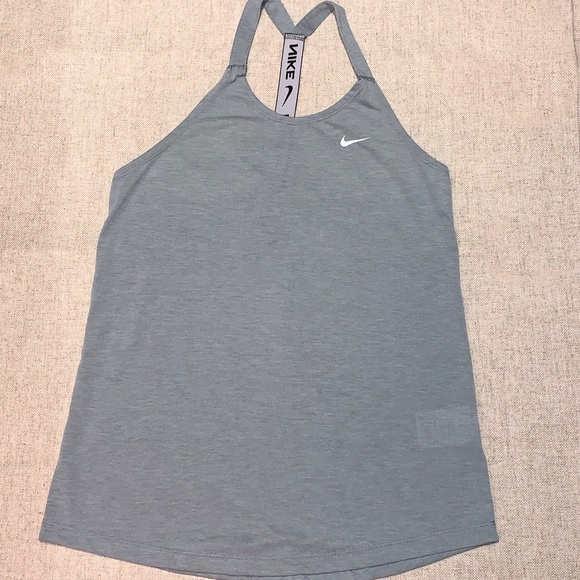 Nike Tank Top - Picture 3 of 5